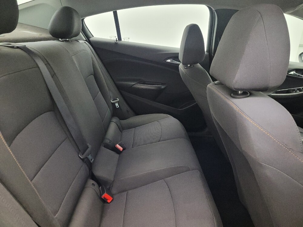 2019 Chevrolet Cruze in Albuquerque, NM 87113 - 18067841 19