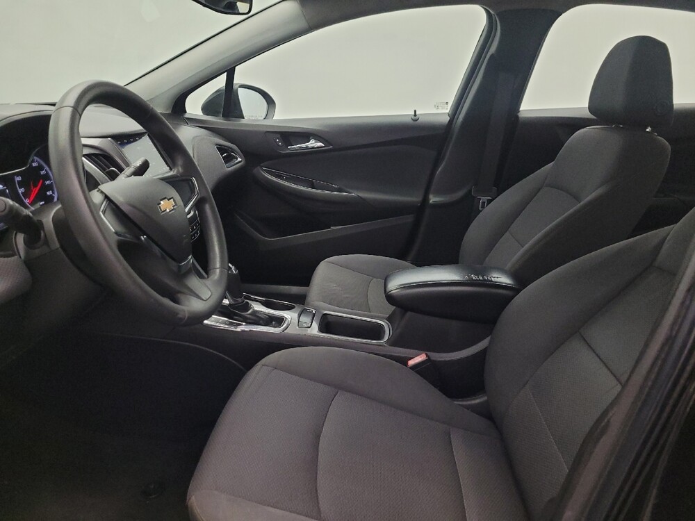 2019 Chevrolet Cruze in Albuquerque, NM 87113 - 18067841 17