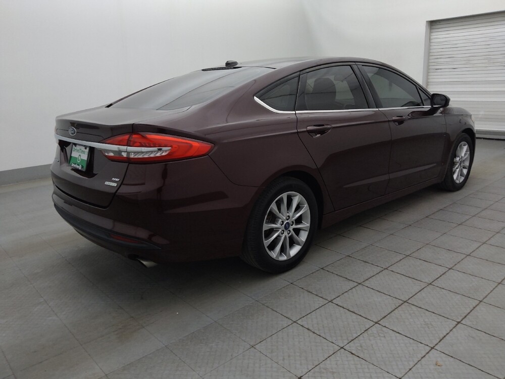 2017 Ford Fusion in Lakeland, FL 33815 - 18067855 10