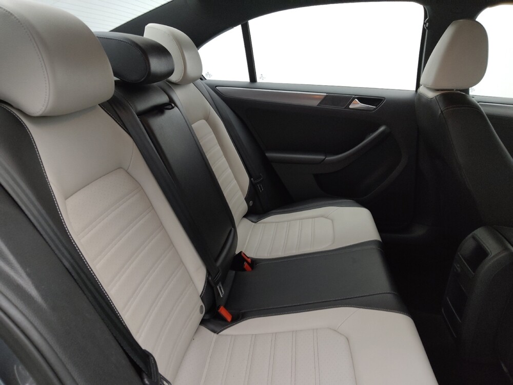 2016 Volkswagen Jetta in Fayetteville, NC 28304 - 18067909 19