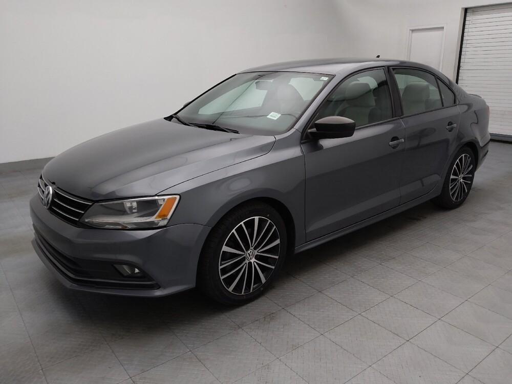 2016 Volkswagen Jetta in Fayetteville, NC 28304 - 18067909 2