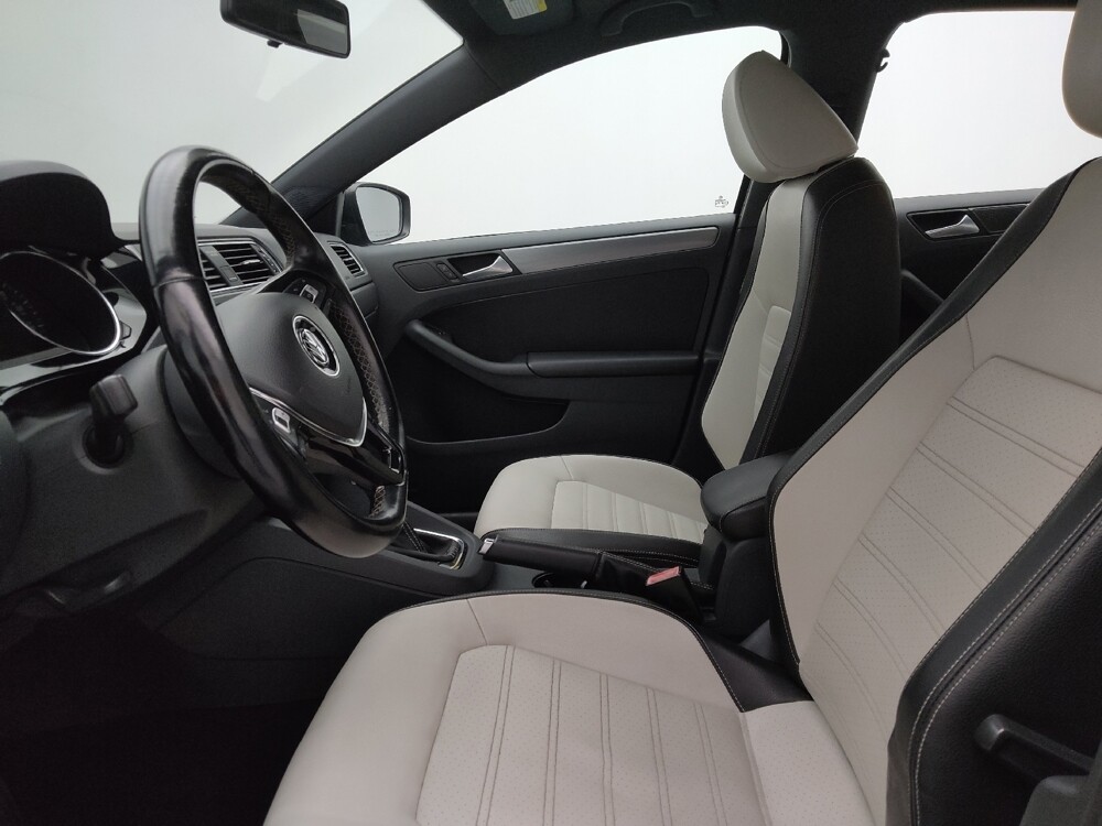2016 Volkswagen Jetta in Fayetteville, NC 28304 - 18067909 17