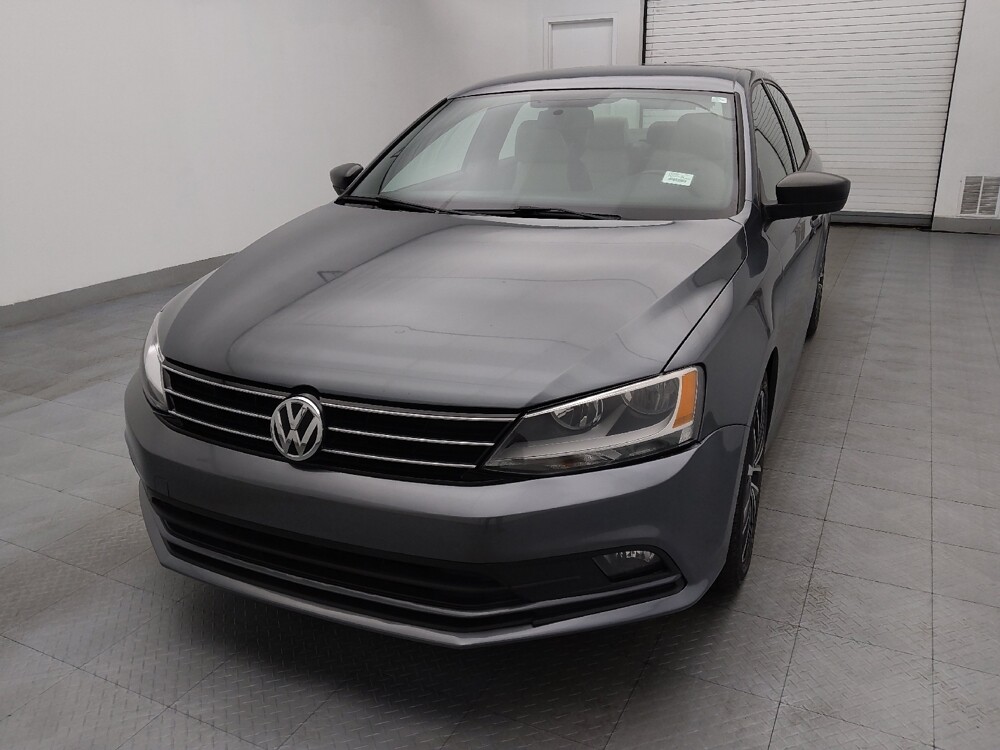 2016 Volkswagen Jetta in Fayetteville, NC 28304 - 18067909 15