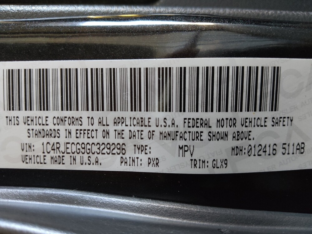 2016 Jeep Grand Cherokee in Houston, TX 77034 - 18067946 33