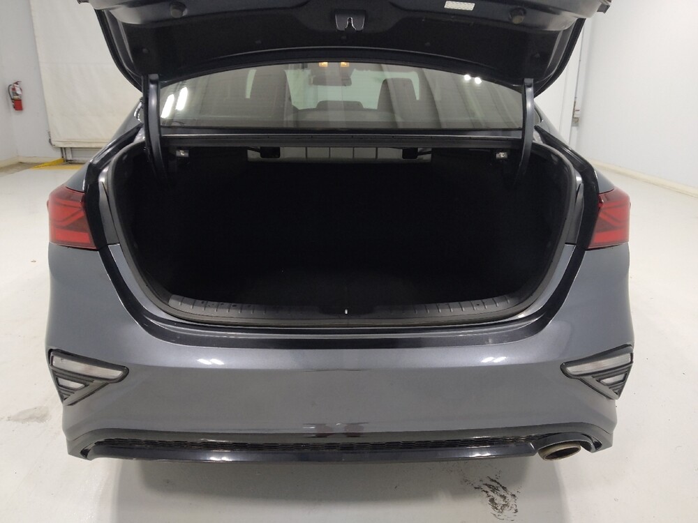2020 Kia Forte in Columbus, OH 43228 - 18067956 29