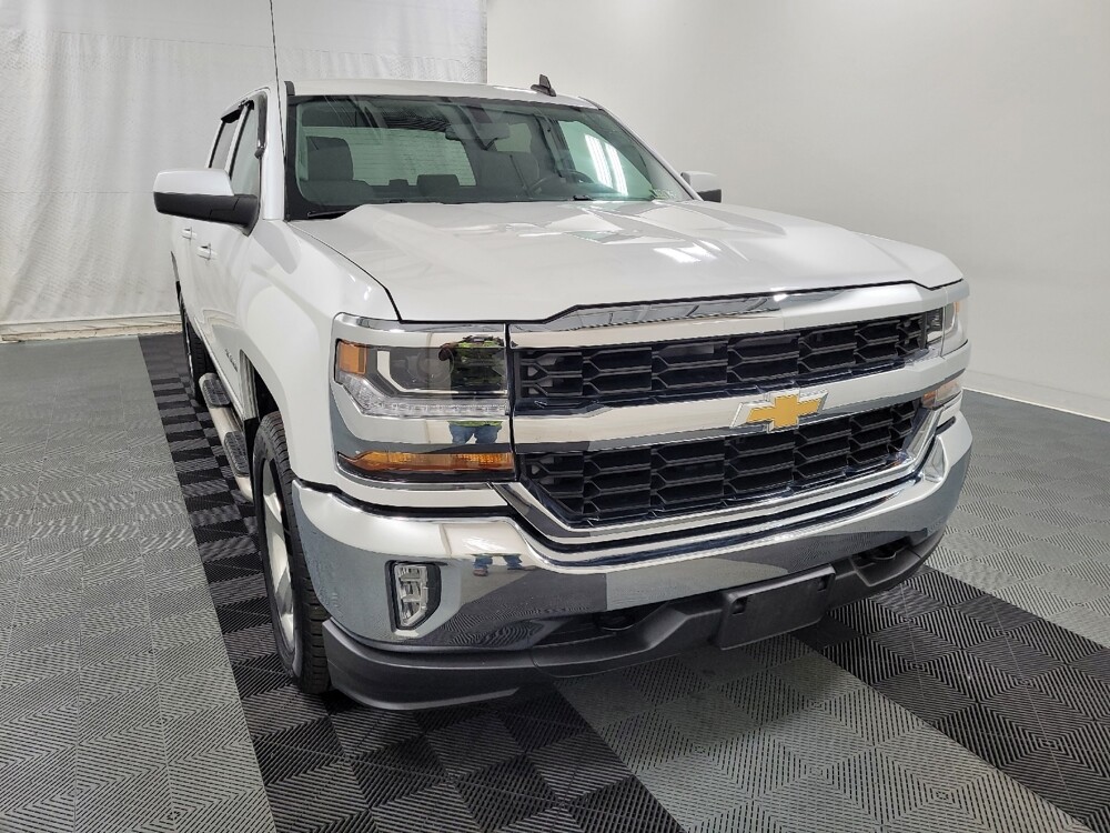 2017 Chevrolet Silverado 1500 in Plymouth Meeting, PA 19462 - 18067978 14