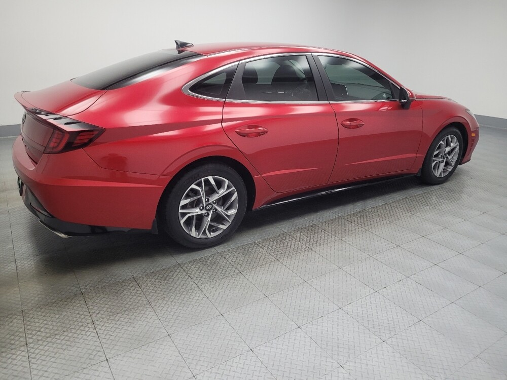 2021 Hyundai Sonata in Mishawaka, IN 46545 - 18068003 10