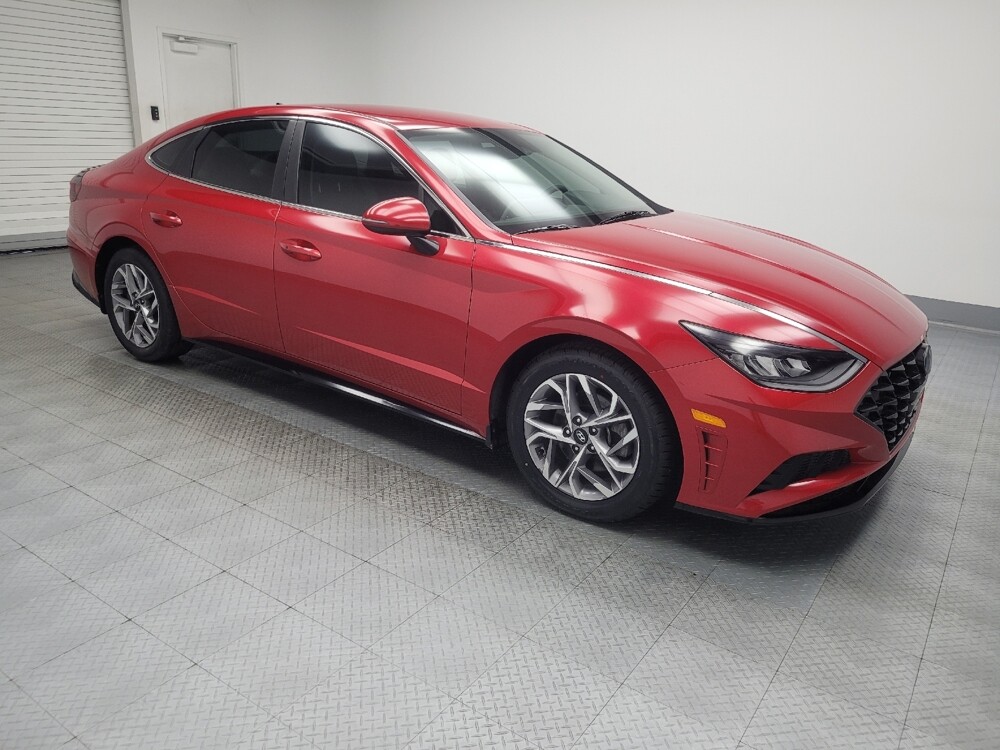 2021 Hyundai Sonata in Mishawaka, IN 46545 - 18068003 11
