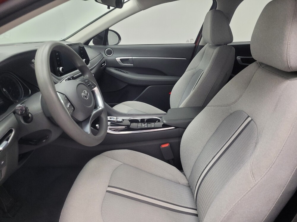 2021 Hyundai Sonata in Mishawaka, IN 46545 - 18068003 17