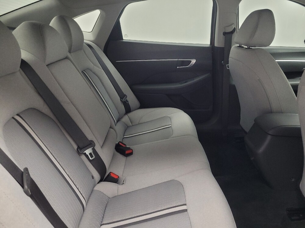 2021 Hyundai Sonata in Mishawaka, IN 46545 - 18068003 19