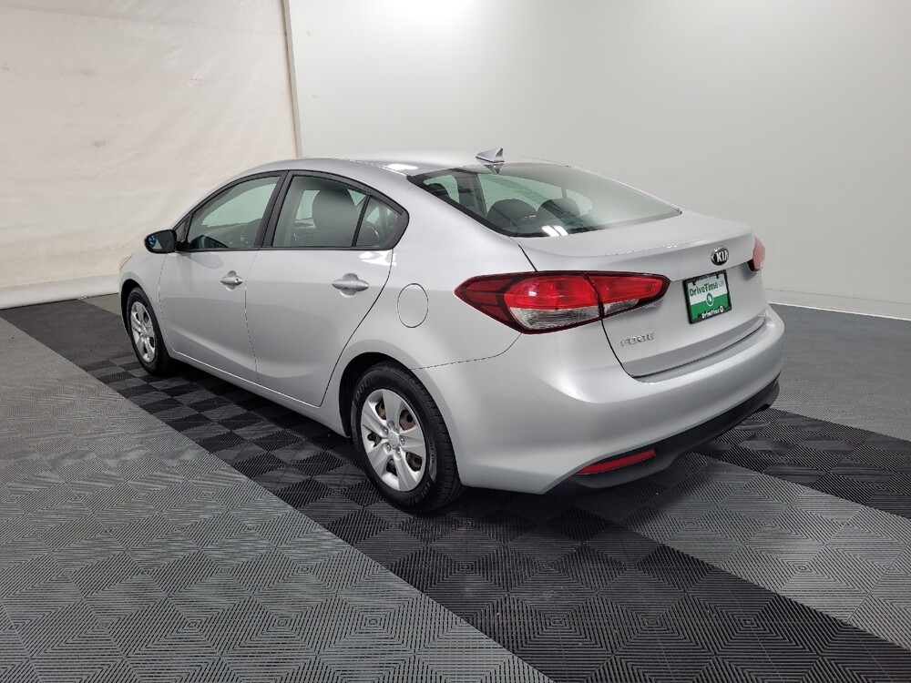 2018 Kia Forte in Pittsburgh, PA 15237 - 18068041 3
