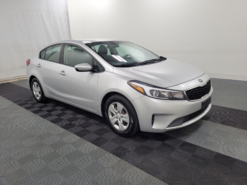 2018 Kia Forte in Pittsburgh, PA 15237 - 18068041 11