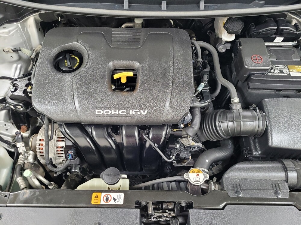 2018 Kia Forte in Pittsburgh, PA 15237 - 18068041 30