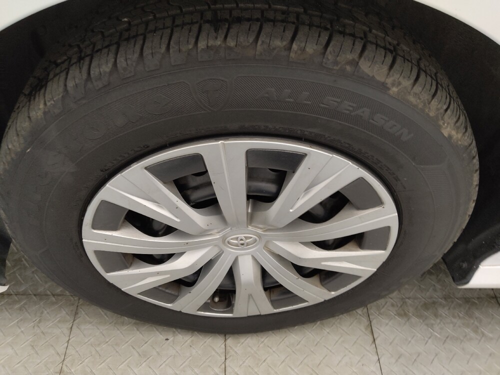 2022 Toyota Camry in Charlotte, NC 28213 - 18068109 31