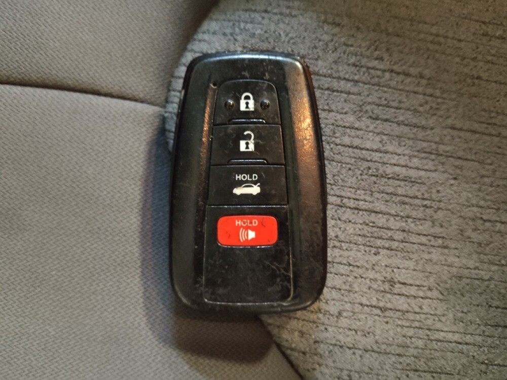 2022 Toyota Camry in Charlotte, NC 28213 - 18068109 32