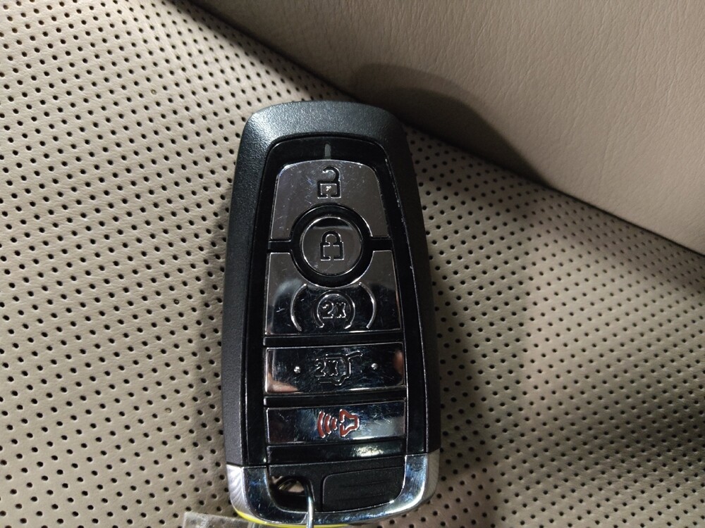 2020 Lincoln Corsair in Lombard, IL 60148 - 18068115 32