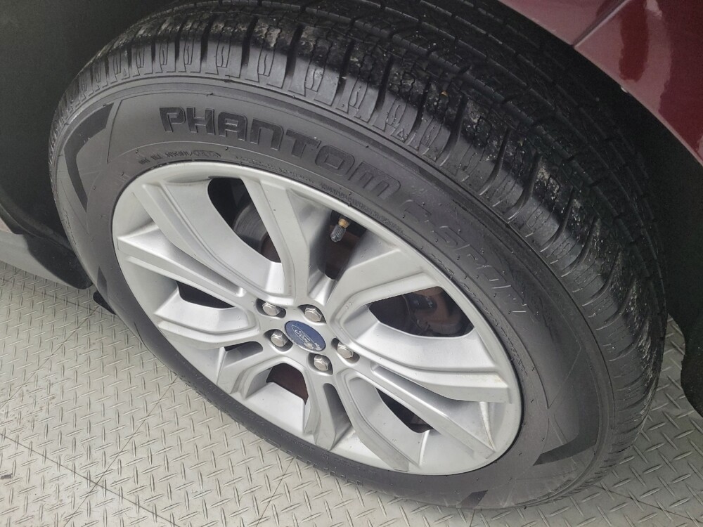 2019 Ford Edge in Houston, TX 77074 - 18068131 31