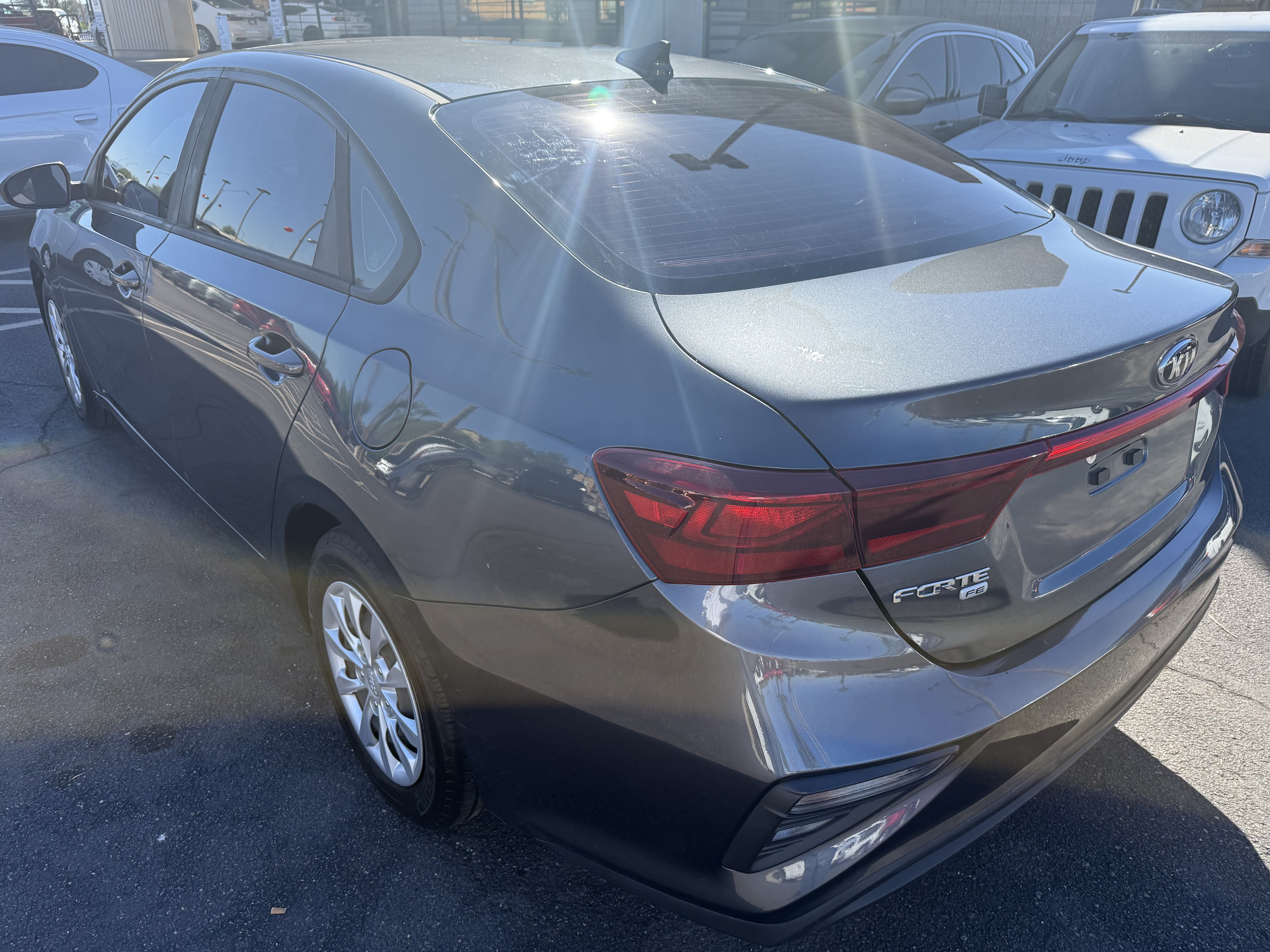 2021 Kia Forte in Phoenix, AZ 85022 - 18068162 6