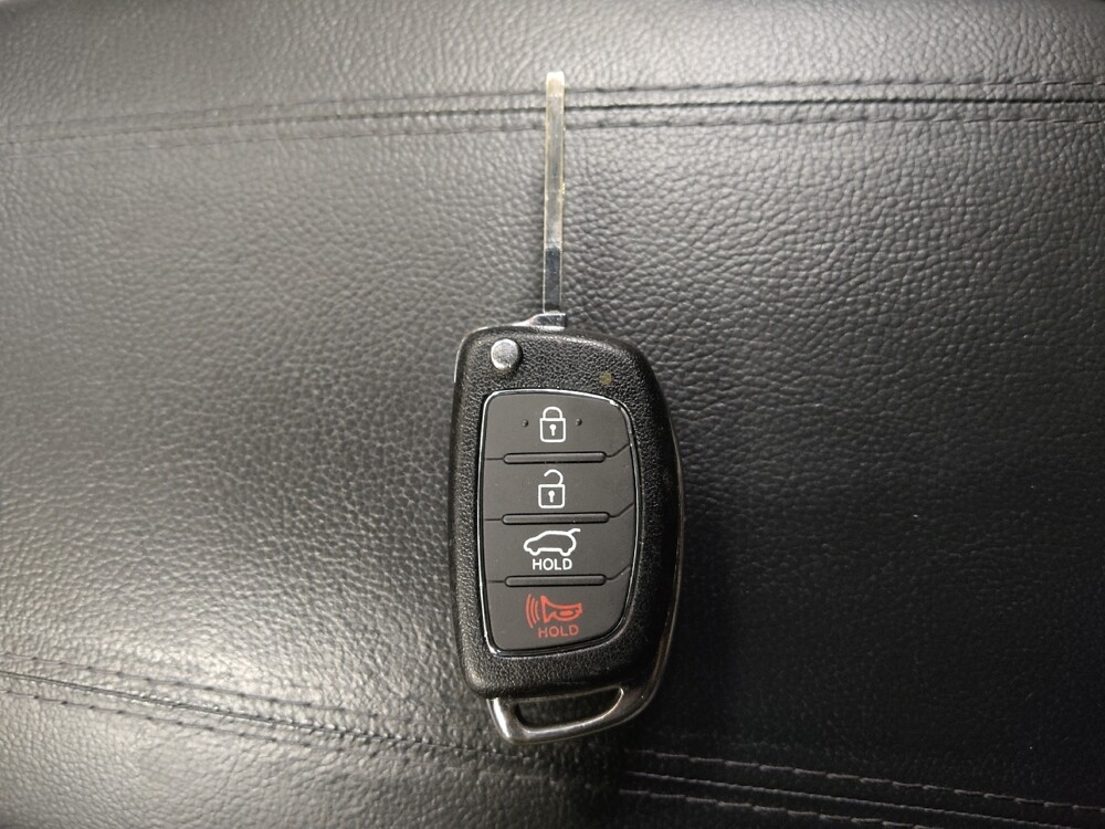 2015 Hyundai Santa Fe in Conyers, GA 30094 - 18068181 32