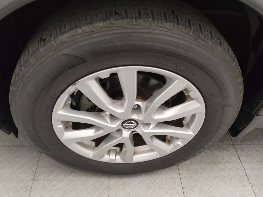 2018 Nissan Rogue in Gastonia, NC 28056 - 18068189 31