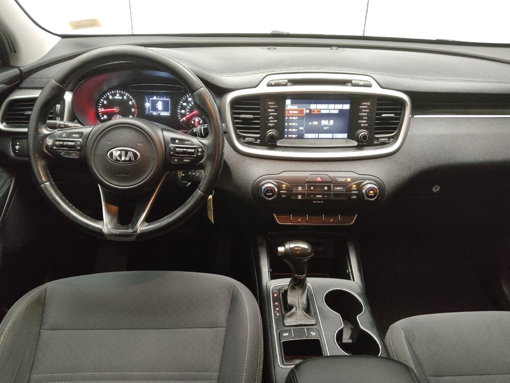 2017 Kia Sorento in Fort Worth, TX 76116 - 18068202 22