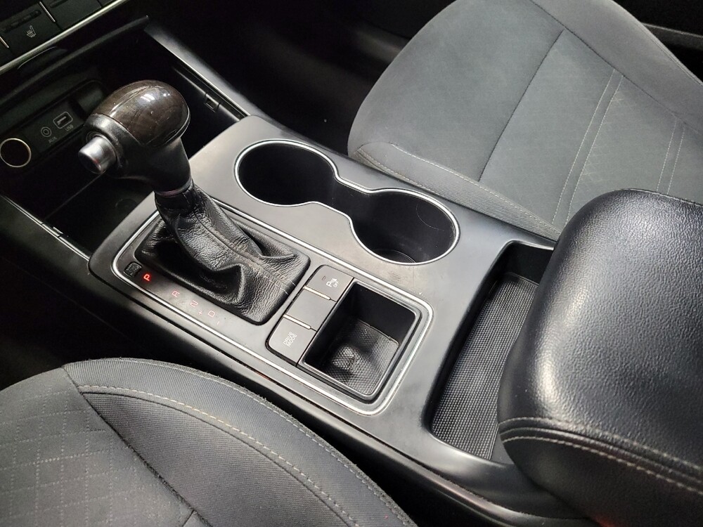 2017 Kia Sorento in Fort Worth, TX 76116 - 18068202 26