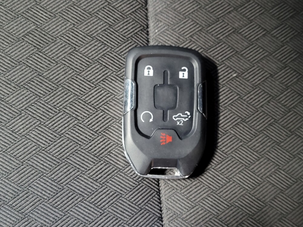 2019 Chevrolet Silverado 1500 in Lauderdale Lakes, FL 33313 - 18068230 32