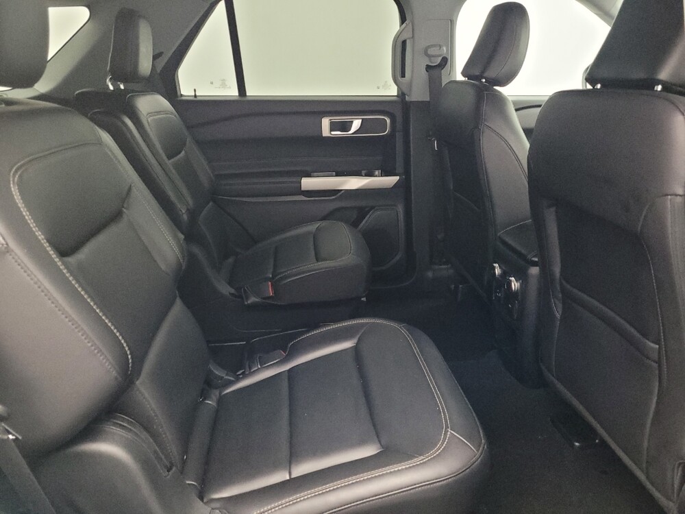 2021 Ford Explorer in Savannah, GA 31419 - 18068251 19