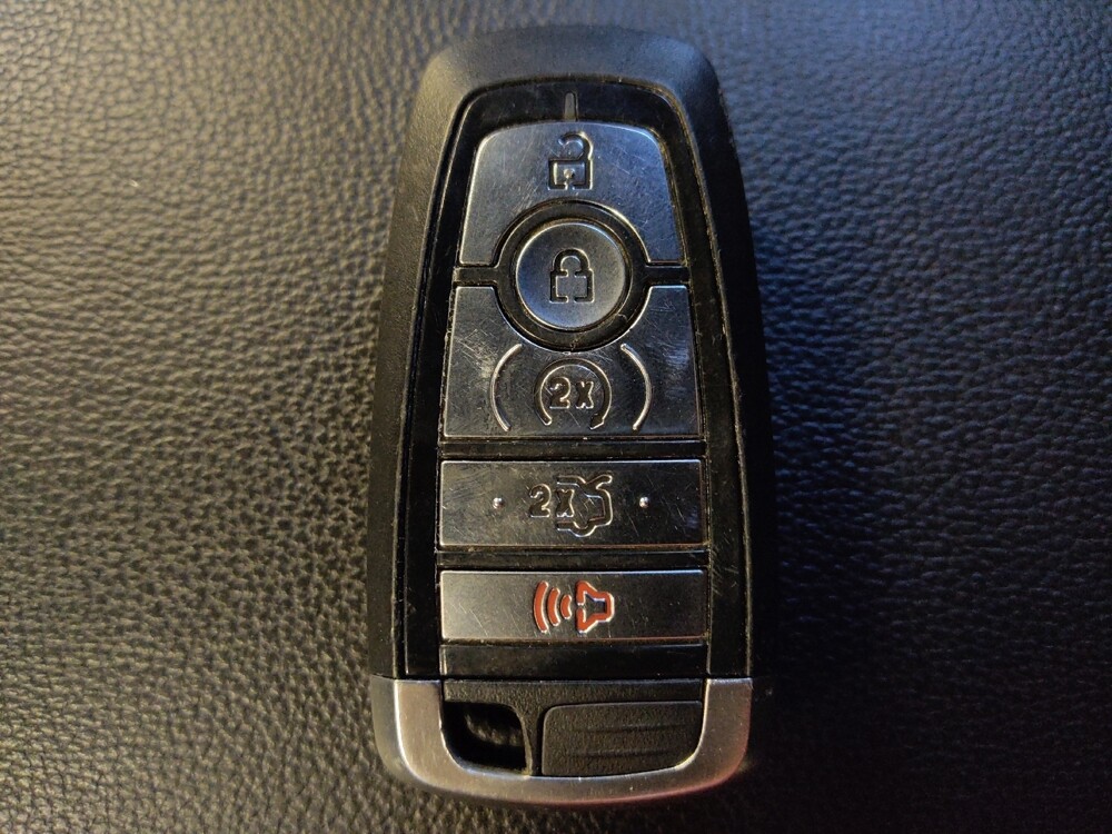 2018 Ford Explorer in Houston, TX 77074 - 18068284 31