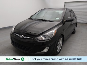 2013 Hyundai Accent in Houston, TX 77060