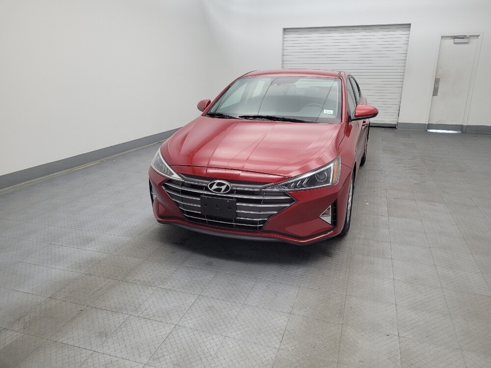 2020 Hyundai Elantra in Cincinnati, OH 45255 - 18068300 15