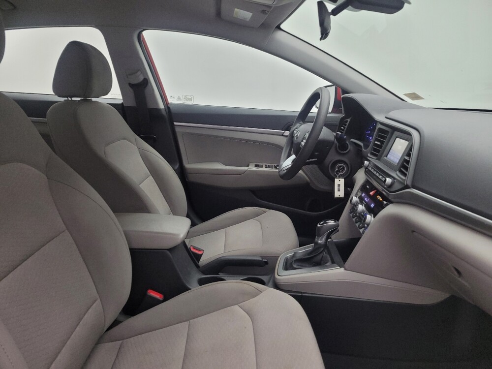 2020 Hyundai Elantra in Cincinnati, OH 45255 - 18068300 21
