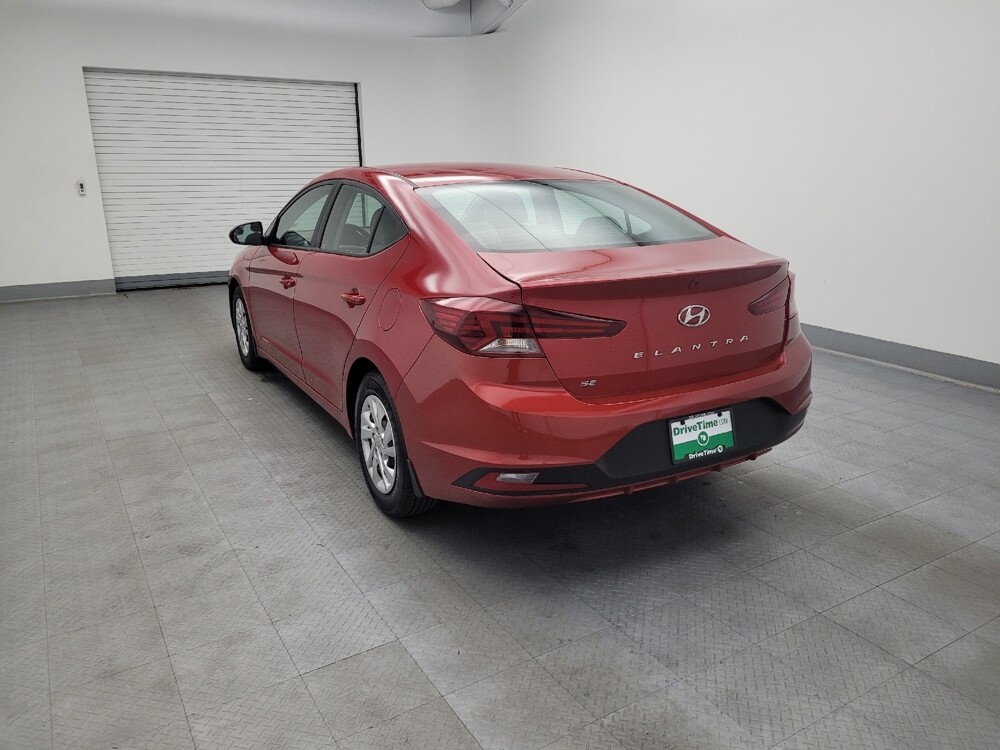 2020 Hyundai Elantra in Cincinnati, OH 45255 - 18068300 5