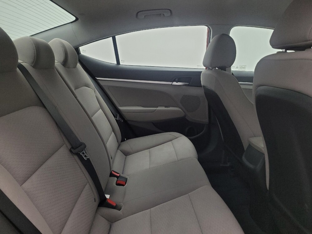 2020 Hyundai Elantra in Cincinnati, OH 45255 - 18068300 19