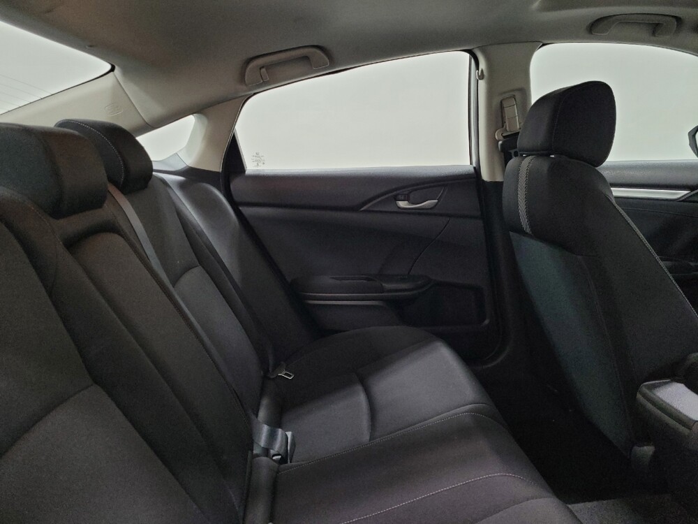 2018 Honda Civic in Pittsburgh, PA 15237 - 18068315 19