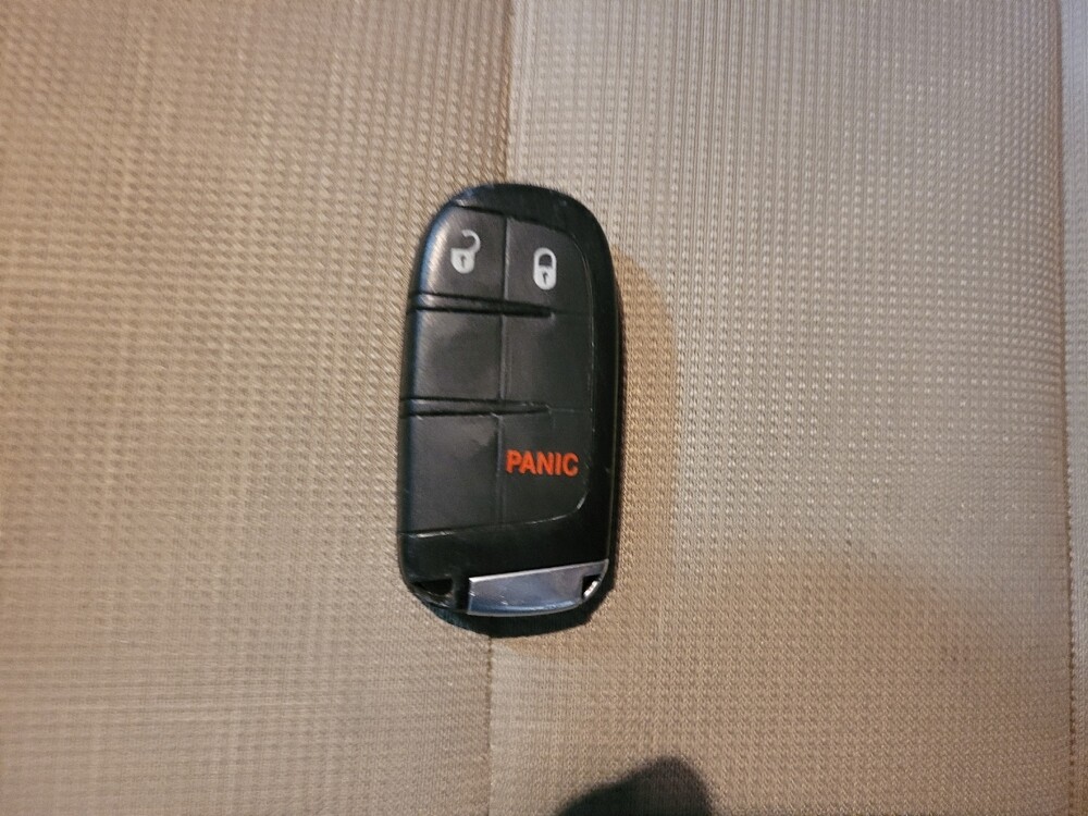 2016 Jeep Grand Cherokee in Langhorne, PA 19047 - 18068345 32