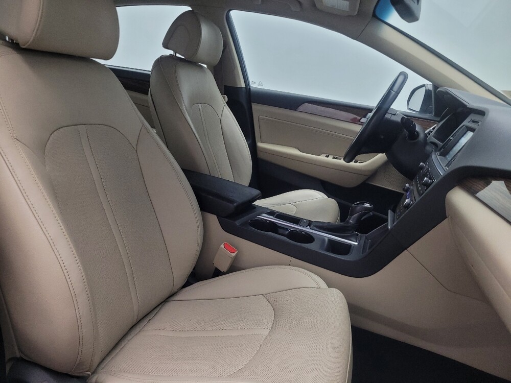 2017 Hyundai Sonata in Knoxville, TN 37923 - 18068347 21