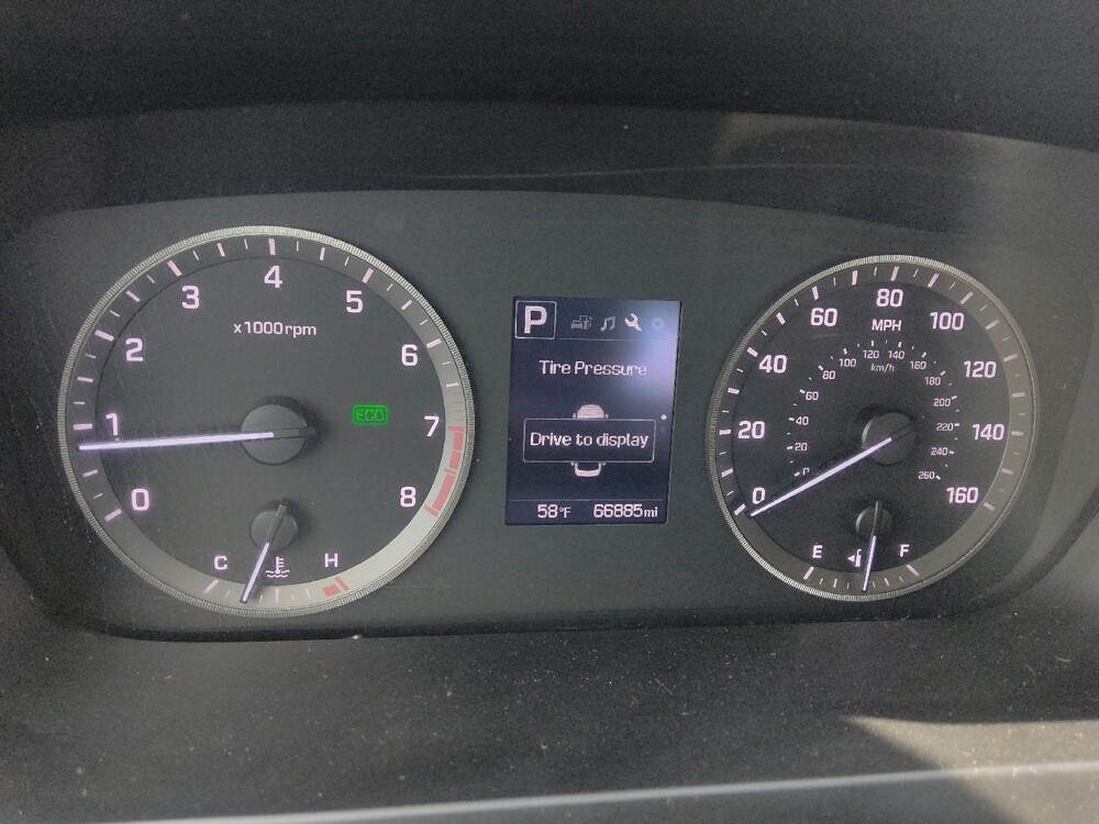 2017 Hyundai Sonata in Knoxville, TN 37923 - 18068347 23