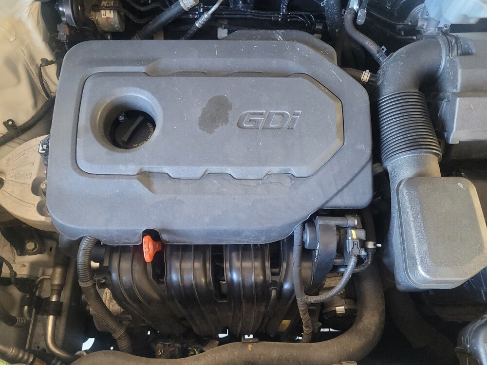 2017 Hyundai Santa Fe in Union City, GA 30291 - 18068348 30