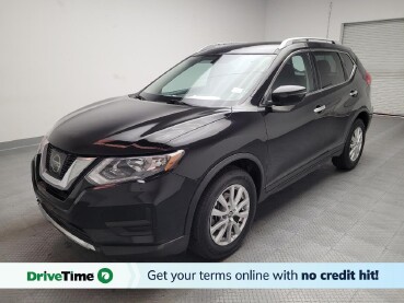 2017 Nissan Rogue in Riverside, CA 92504
