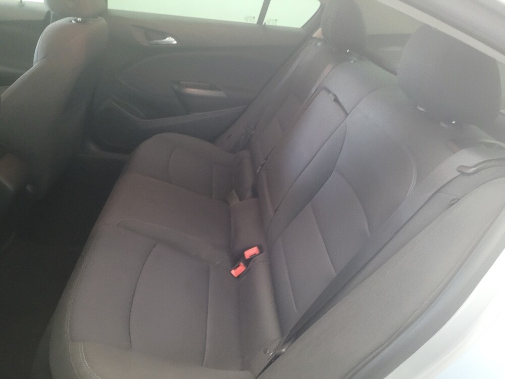 2018 Chevrolet Cruze in Langhorne, PA 19047 - 18068359 18