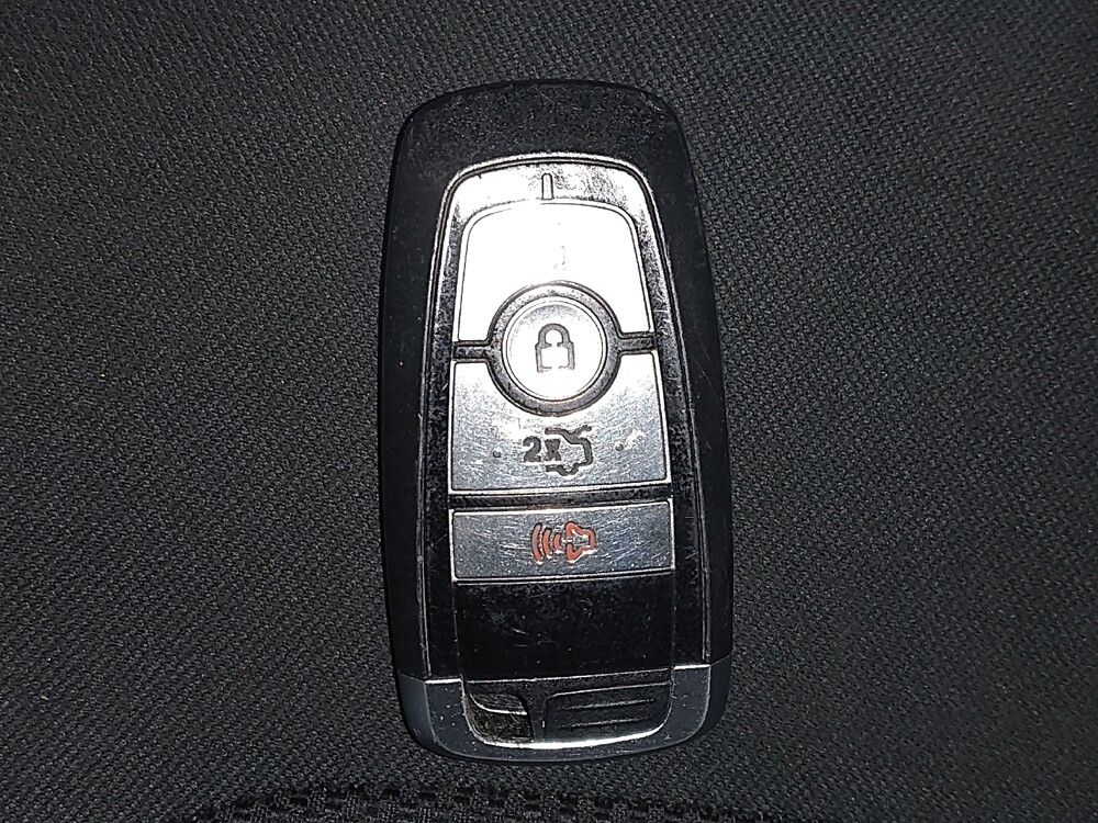 2017 Ford Fusion in Savannah, GA 31419 - 18068427 32