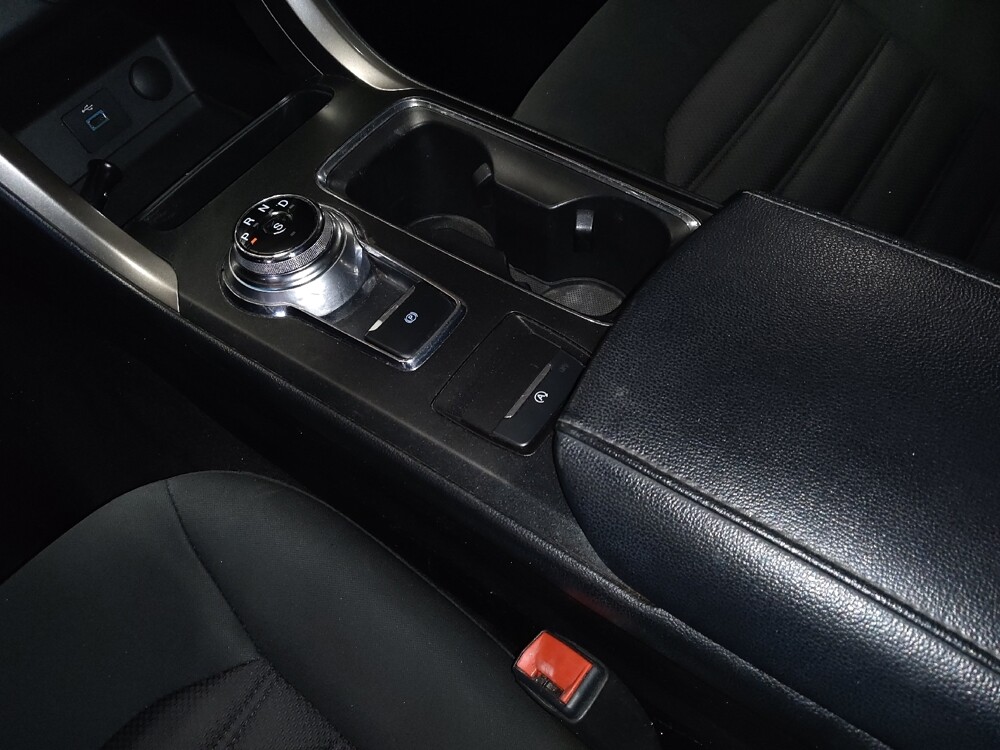 2017 Ford Fusion in Savannah, GA 31419 - 18068427 26