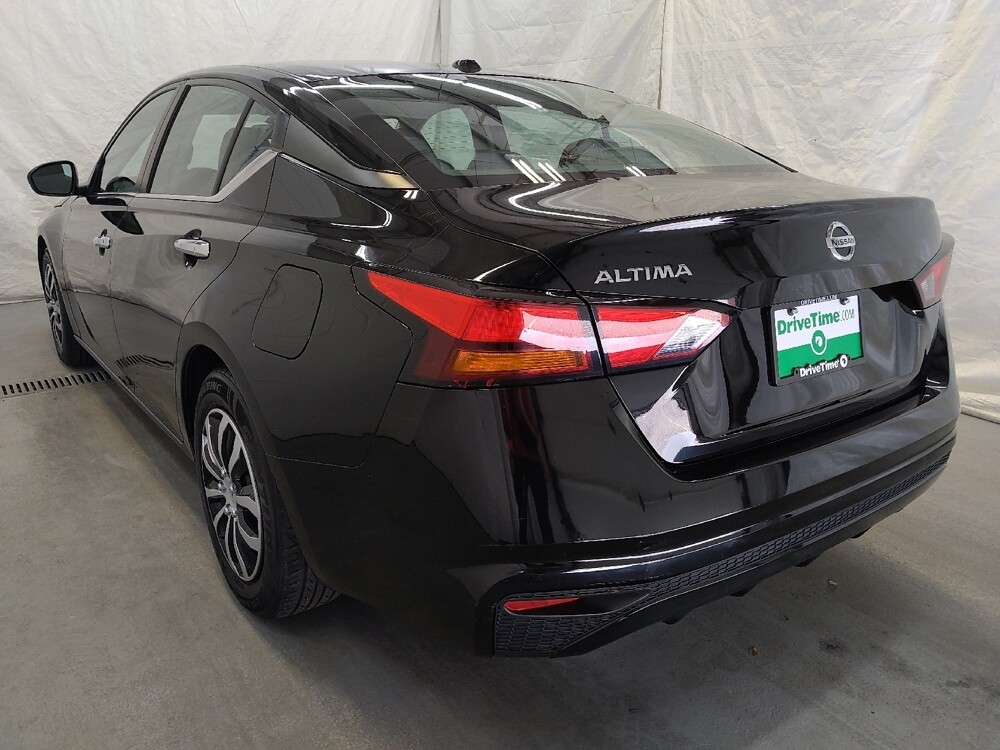2020 Nissan Altima in Cincinnati, OH 45255 - 18068437 5