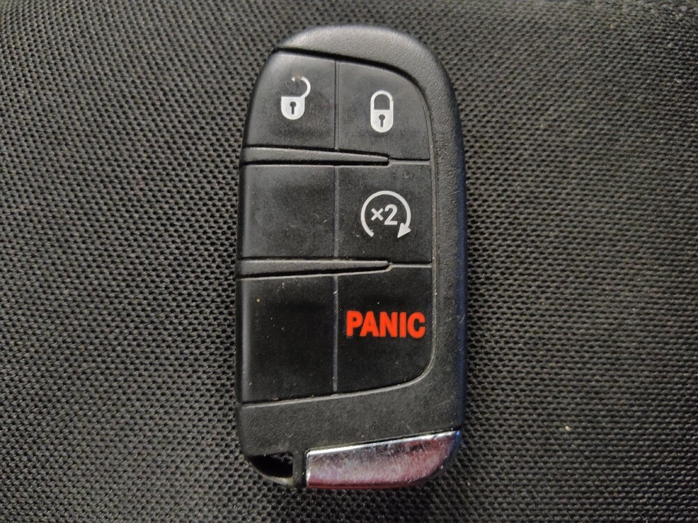 2020 Jeep Renegade in Houston, TX 77060 - 18068452 32