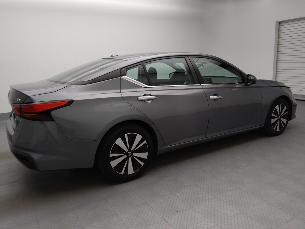 2022 Nissan Altima in Lakewood, CO 80215 - 18068466 10