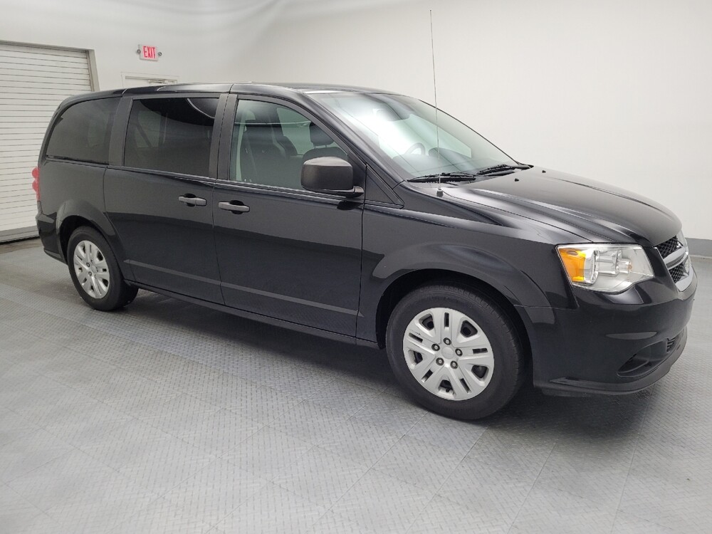 2019 Dodge Grand Caravan in Lombard, IL 60148 - 18068468 11