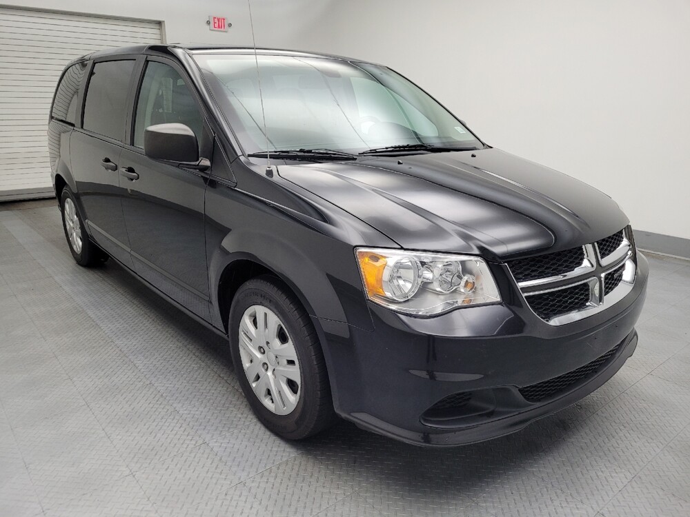 2019 Dodge Grand Caravan in Lombard, IL 60148 - 18068468 13