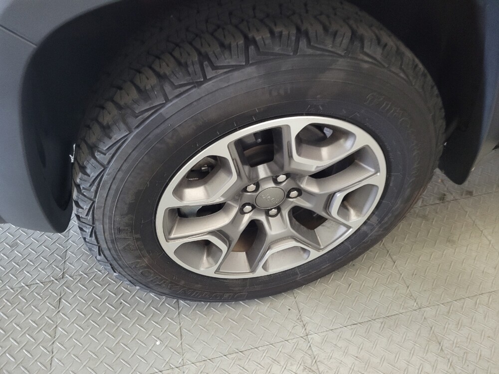 2021 Jeep Cherokee in Temple Hills, MD 20746 - 18068471 31