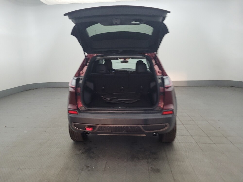 2021 Jeep Cherokee in Temple Hills, MD 20746 - 18068471 29